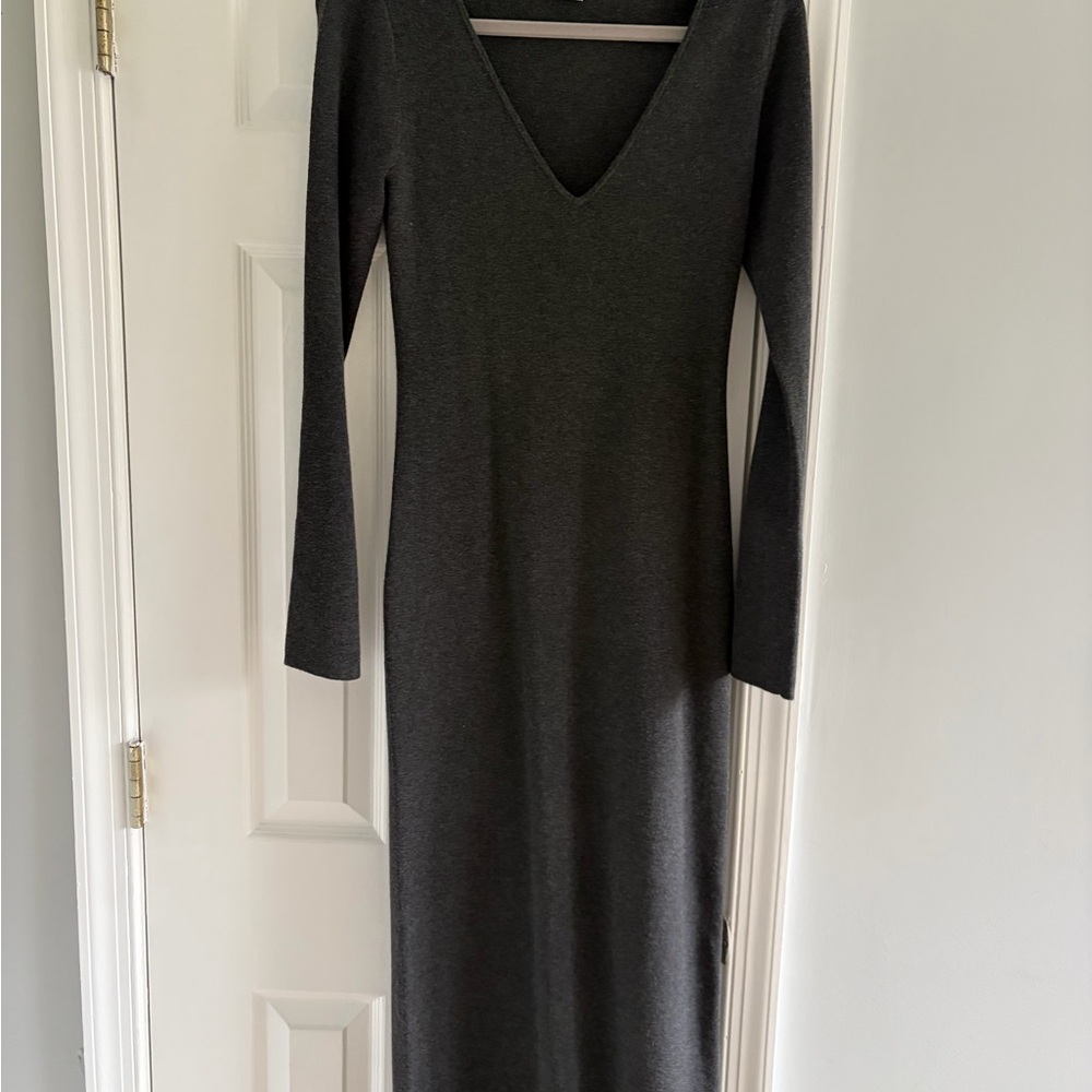 Wilfred Charcoal Gray V-Neck Long Sleeve Maxi Dress
